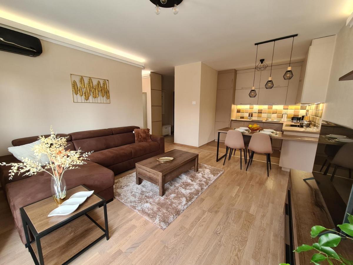 Stella Apartment Subotica Exterior photo